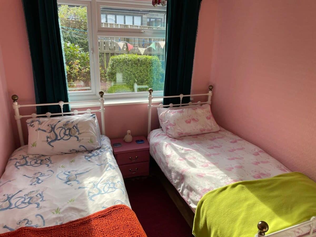 Letaway - Tom'S Cabin, Staithes Villa Luaran gambar